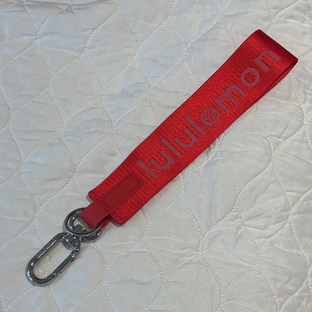Lululemon Never Lost Keychain